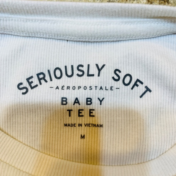 Aeropostale Long Sleeve Seriously Soft St. Moritz Cropped Graphic 2Fer Tee SizeM - Picture 9 of 11